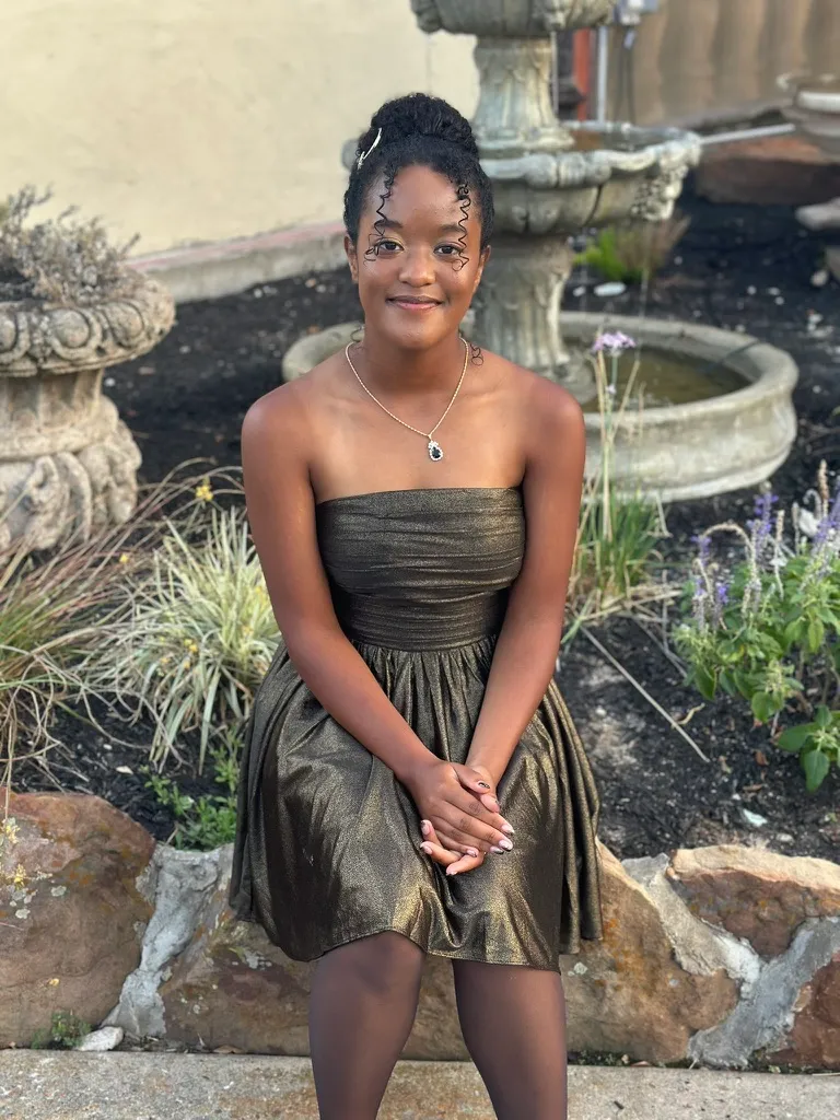 BBCB807 5A90 4B27 B6AE BF02C80D4882 1 105 c